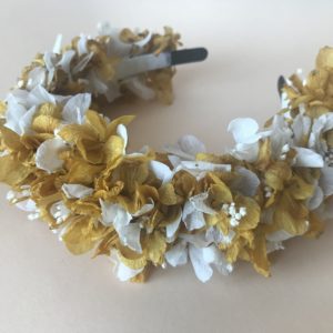 Yellow and white preserved flowers tiara