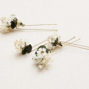 Preserved flower hairpins