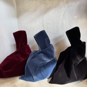 Bolso de mano japonés terciopelo burdeos